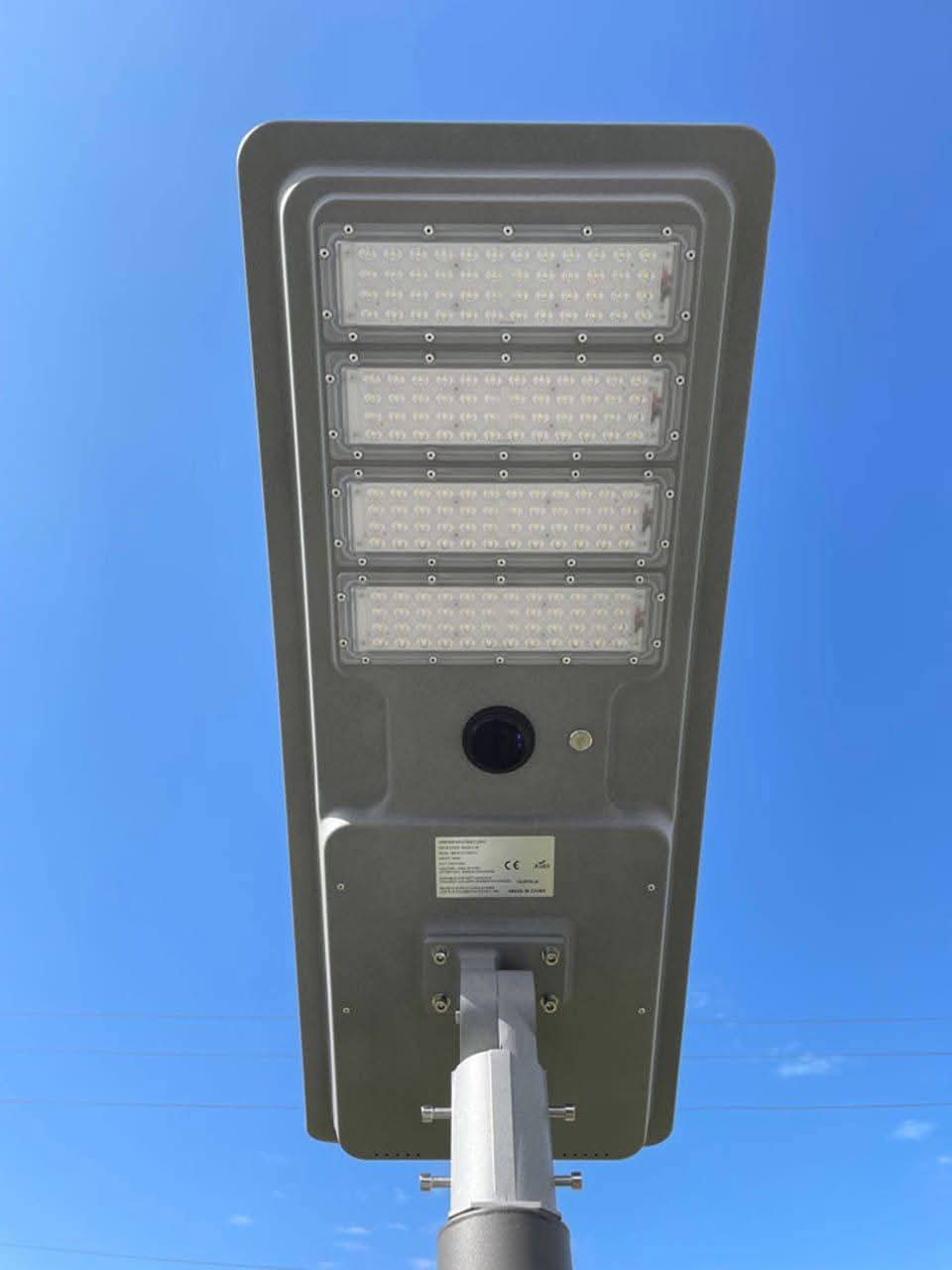 90W Solar Street Light